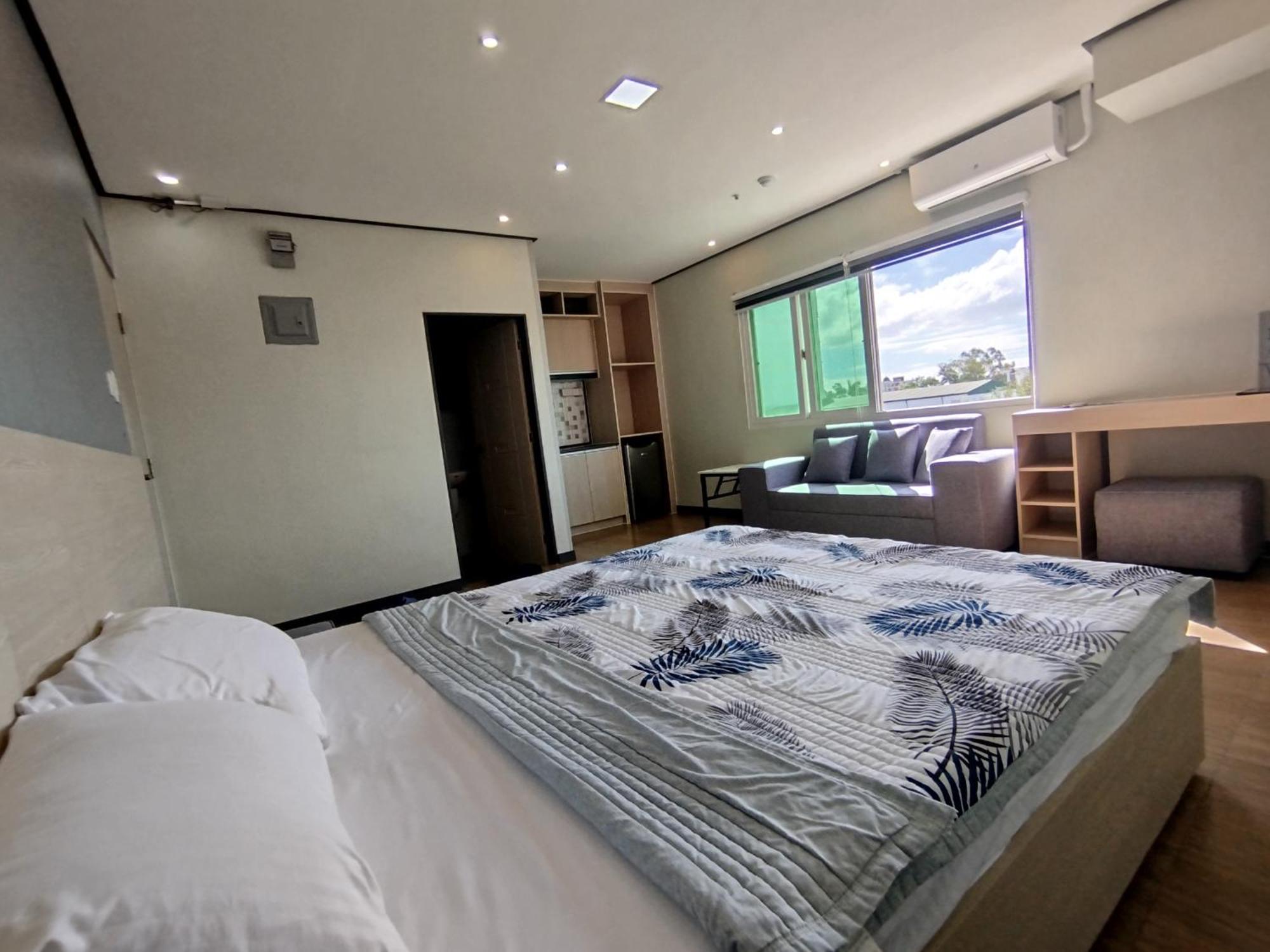 Emmaus Condotel Анхелес Экстерьер фото